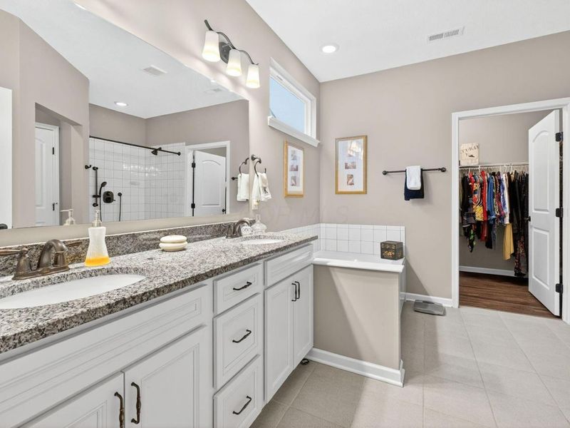 5735 Makers Mark Drive, Unit 75, Westerville, OH 43081 Photo 36