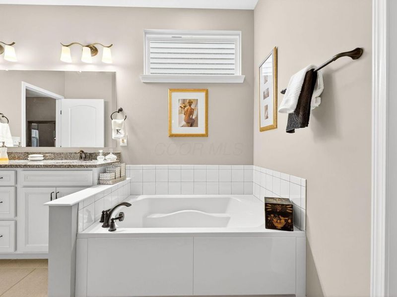 5735 Makers Mark Drive, Unit 75, Westerville, OH 43081 Photo 40