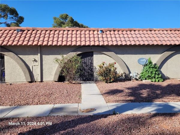 809 Hedge Way, Unit 3, Las Vegas, NV 89110