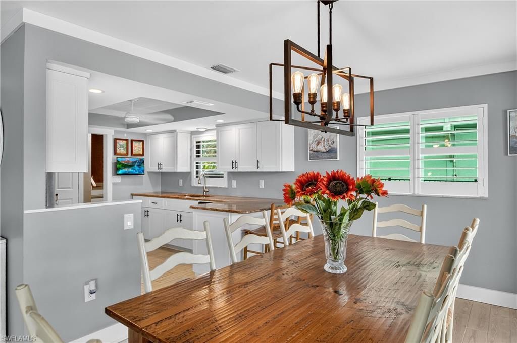 190 Tahiti Cir, Naples, FL 34113 Photo