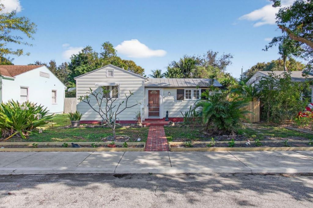 1122 N L Street, Lake Worth Beach, FL 33460 Photo