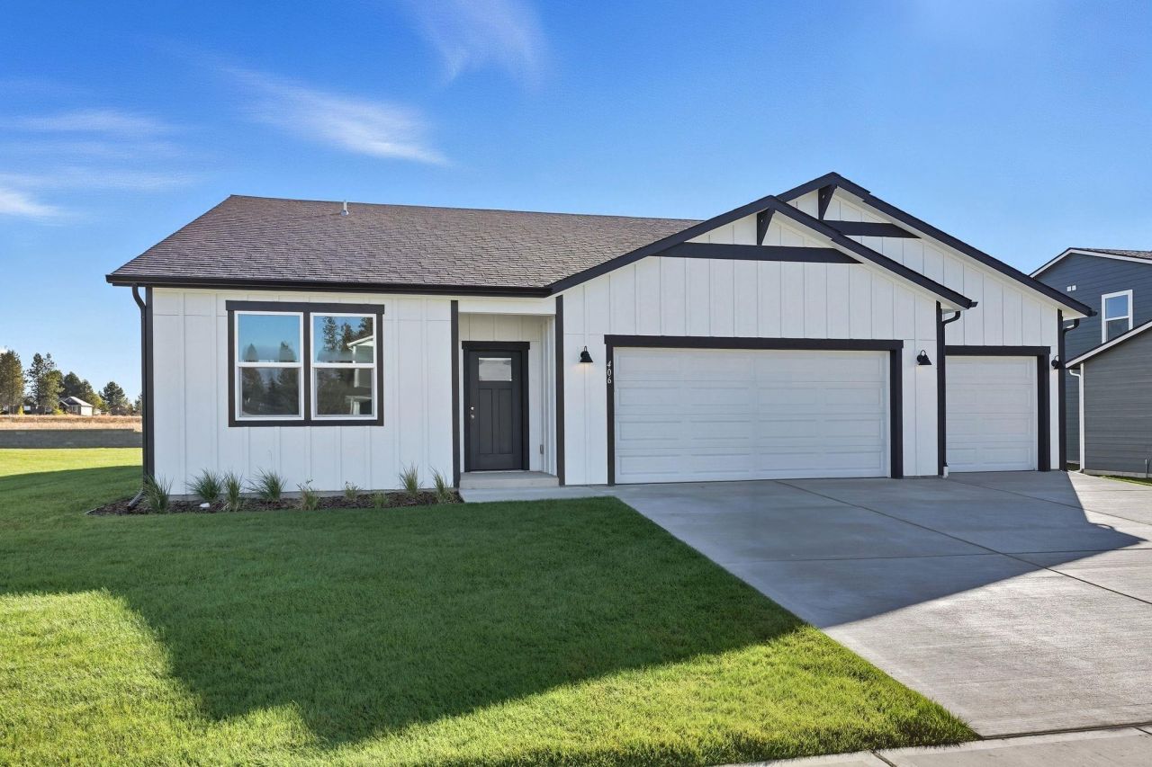 406 N Washington Ave, Deer Park, WA 99006 Main Photo