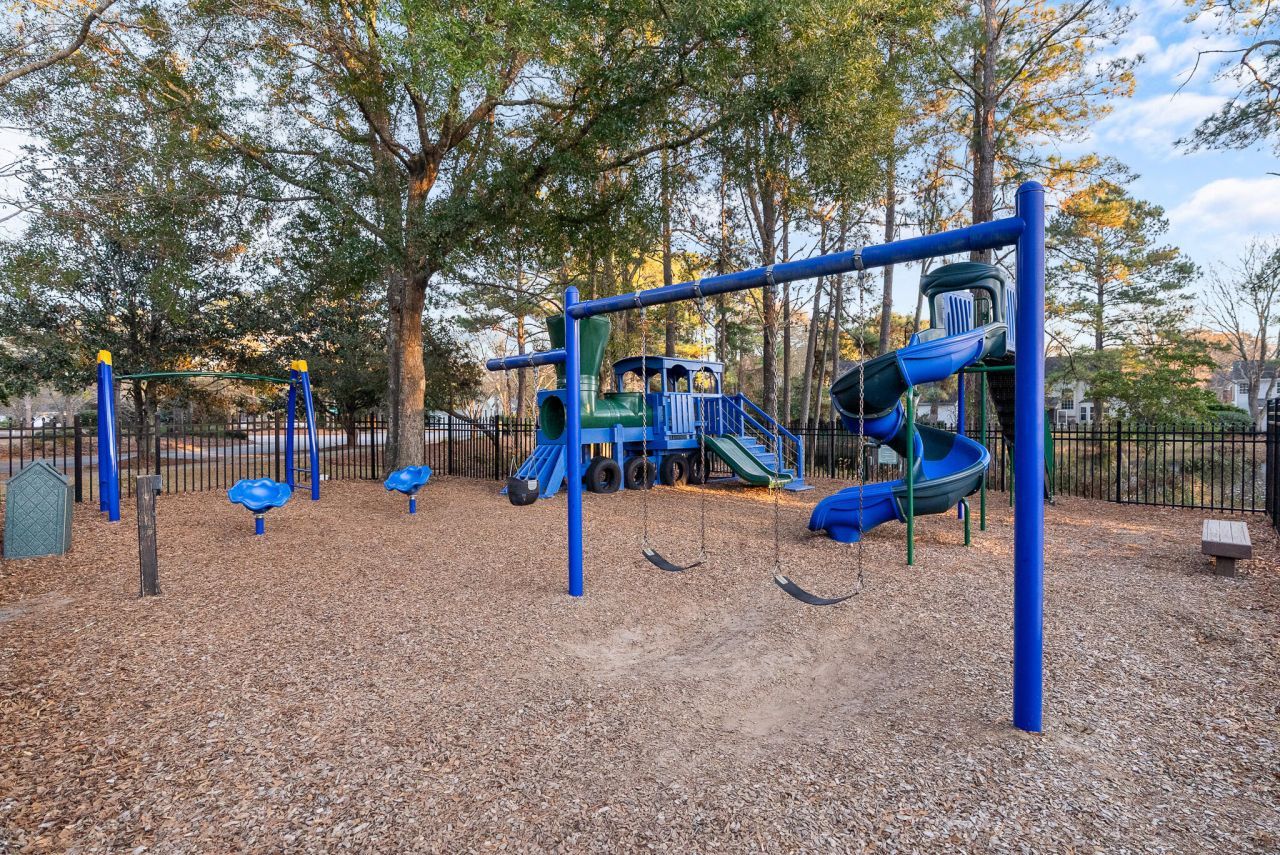 1330 Somersby Lane Photo 42