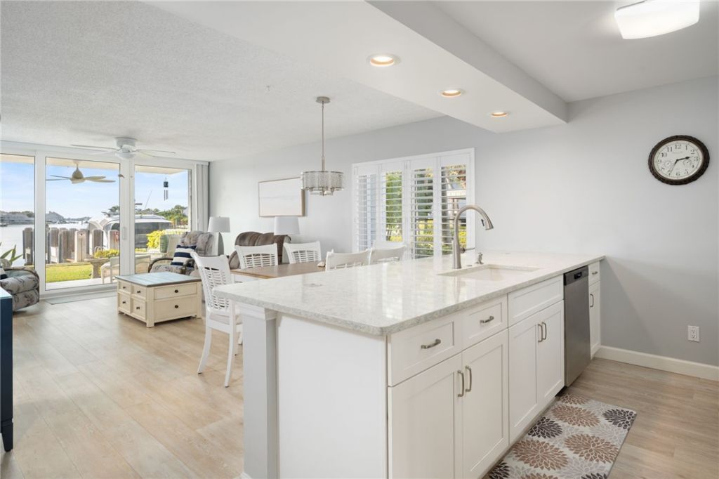 2135 Windward Way, Unit 106, Vero Beach, FL 32963 Photo