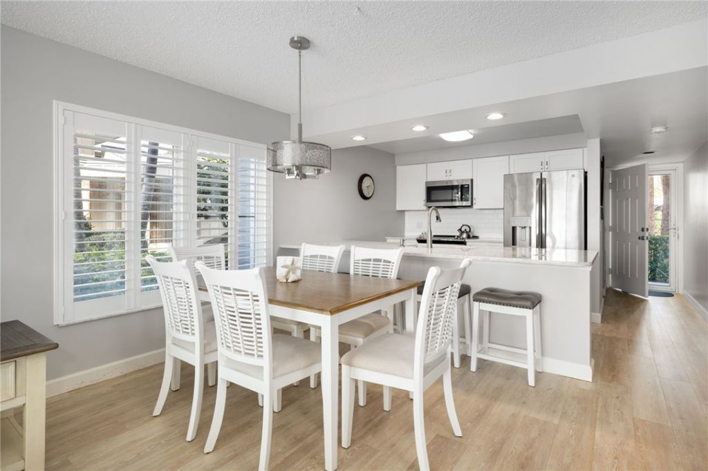 2135 Windward Way, Unit 106, Vero Beach, FL 32963 Photo
