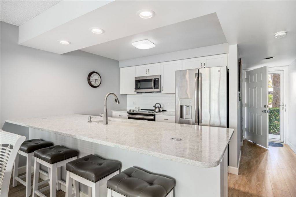 2135 Windward Way, Unit 106, Vero Beach, FL 32963 Photo