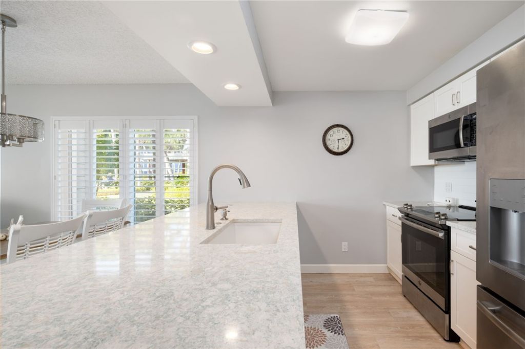 2135 Windward Way, Unit 106, Vero Beach, FL 32963 Photo