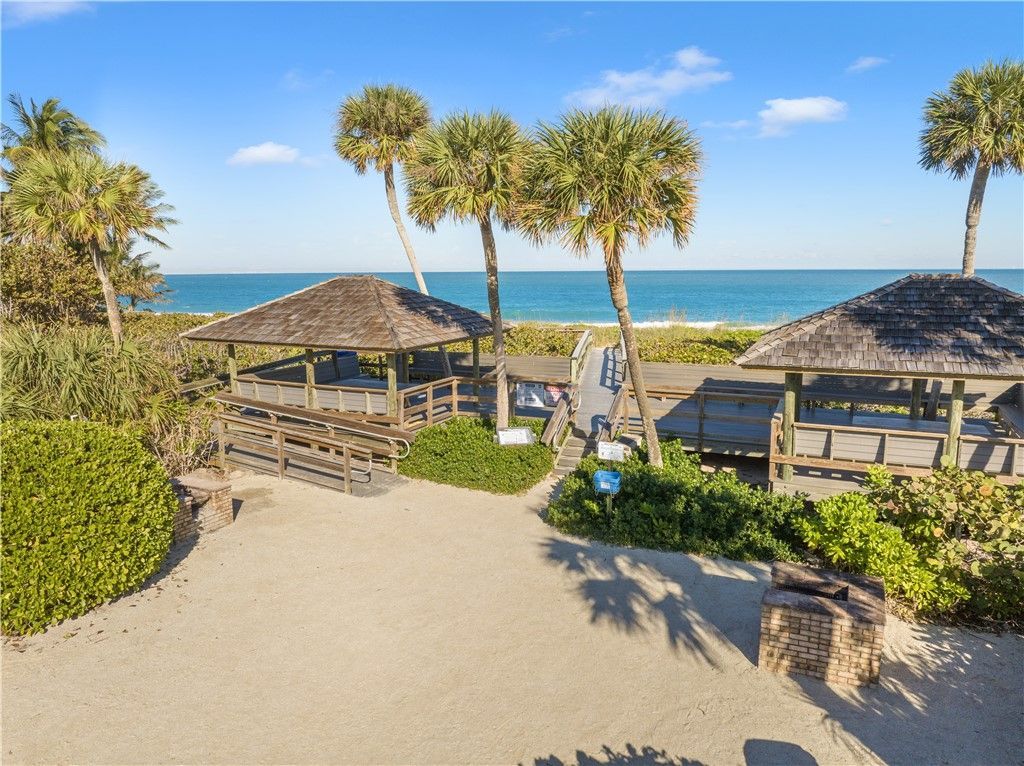 2135 Windward Way, Unit 106, Vero Beach, FL 32963 Photo