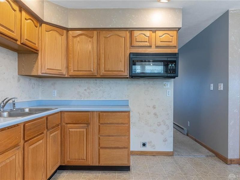 188 Mark Court, Germantown, OH 45327 Photo 14