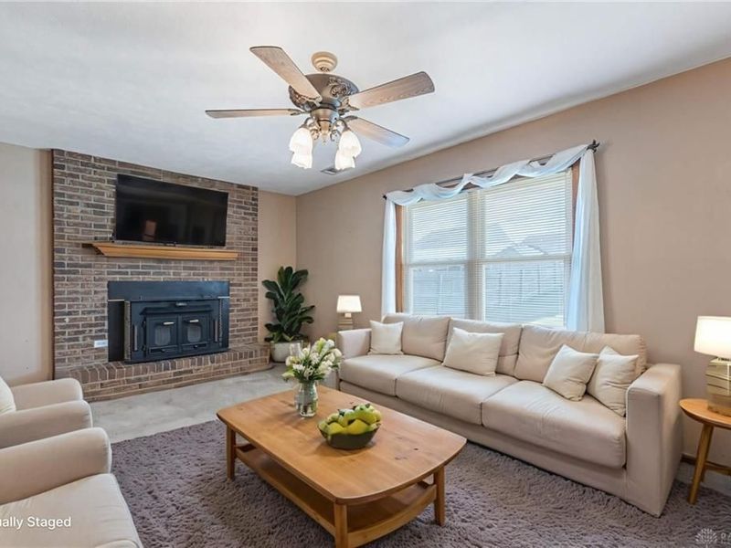 188 Mark Court, Germantown, OH 45327 Photo 8