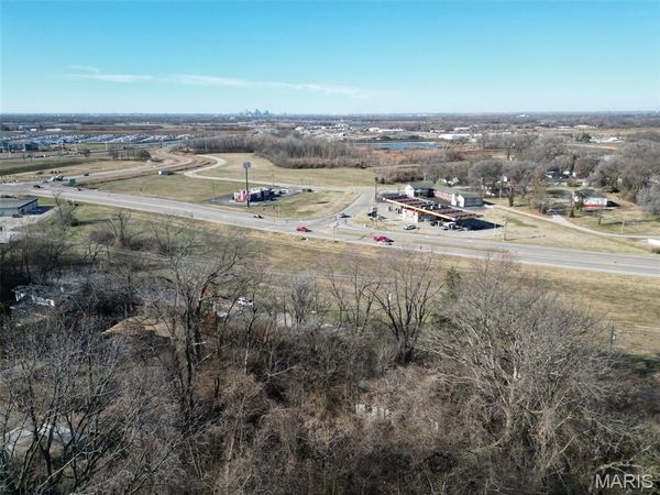 2822 N 89th Street, Caseyville, IL 62232