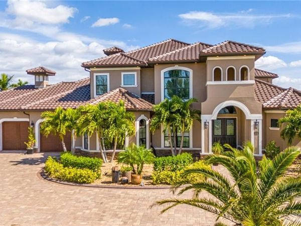 101 SW 39th PL, CAPE CORAL, FL 33991