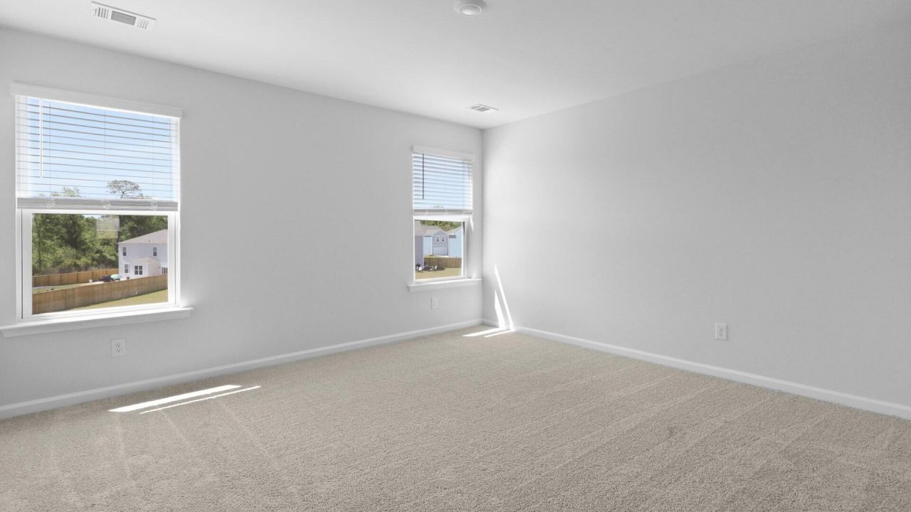 349 Willows Crescent Drive Photo 22