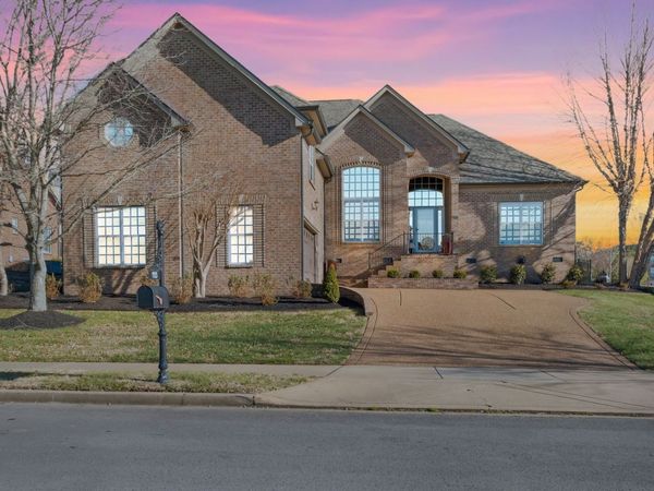 1113 Claire Ct, Gallatin, TN 37066