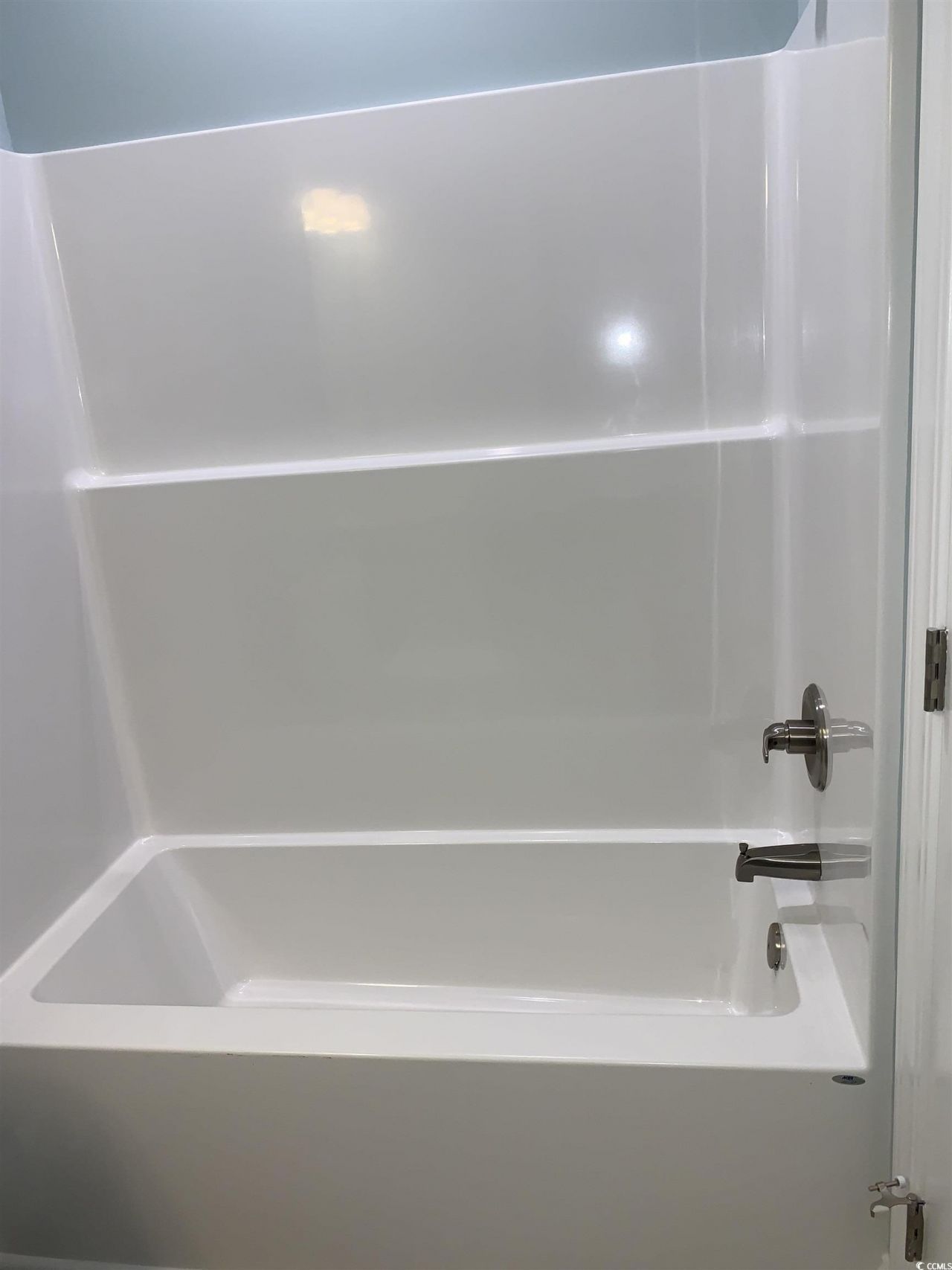 931 Edge Dr. Photo 13