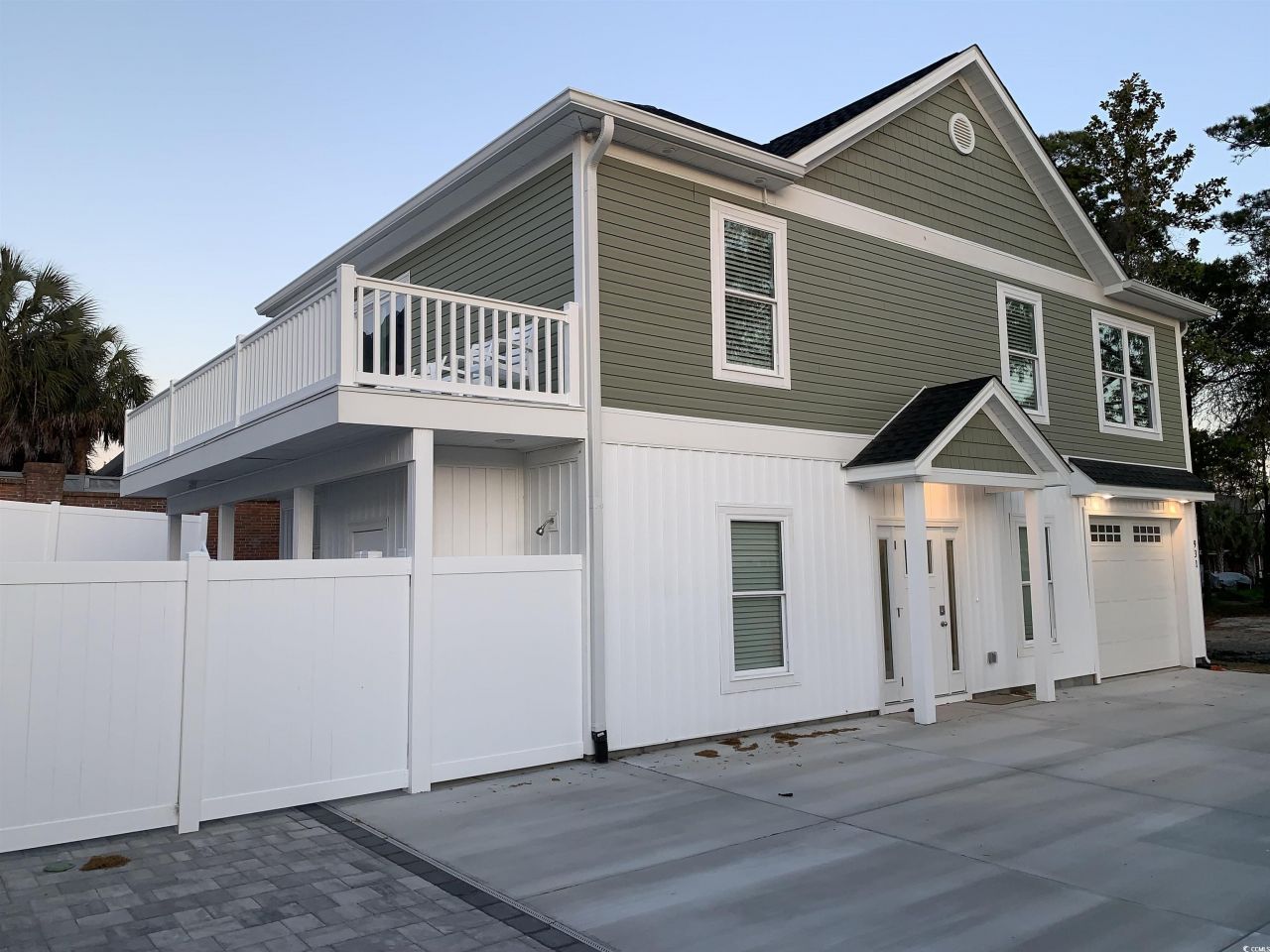 931 Edge Dr. Photo 2