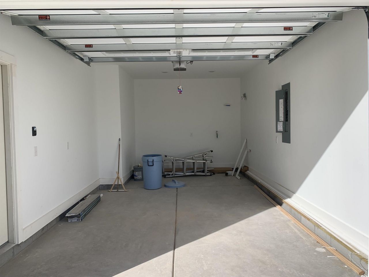 931 Edge Dr. Photo 36