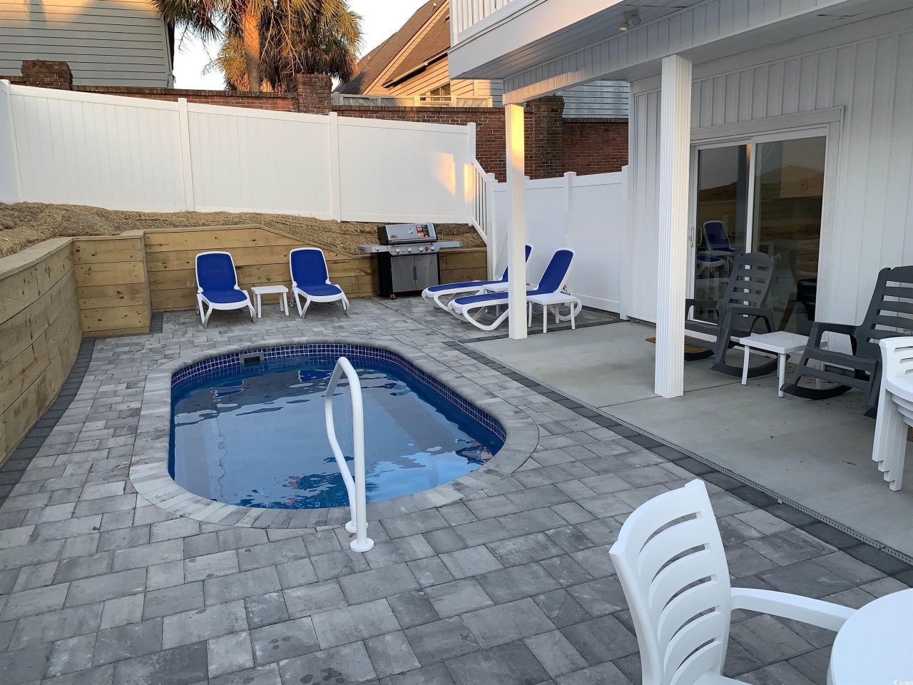 931 Edge Dr. Photo 38