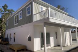 931 Edge Dr. photo 4