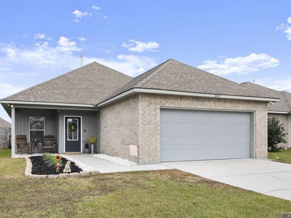23419 Ruger Dr, Denham Springs, LA 70726