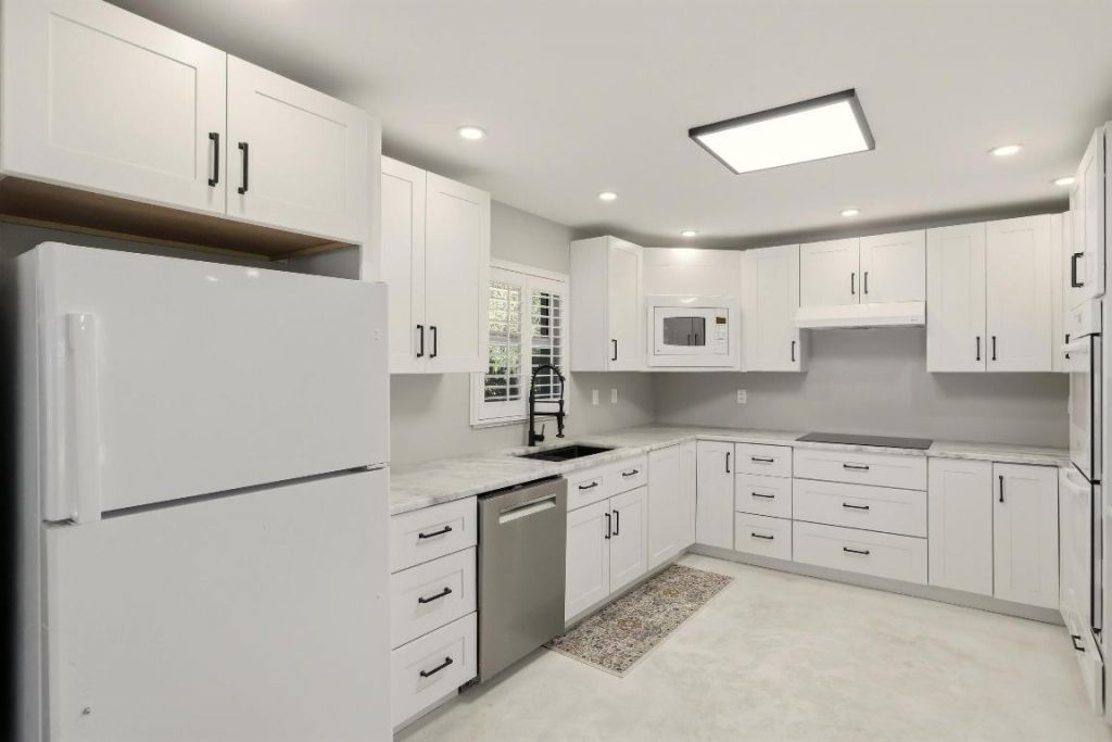 74 Aqua Lane, North Fort Myers, FL 33903 Photo