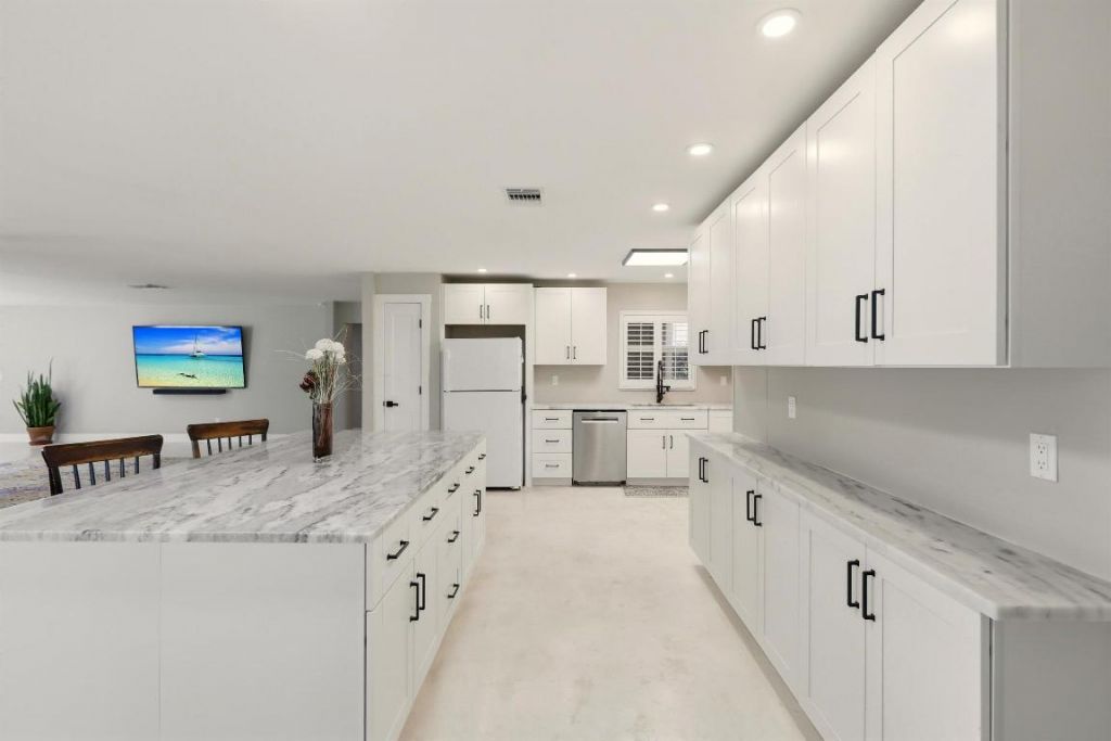 74 Aqua Lane, North Fort Myers, FL 33903 Photo