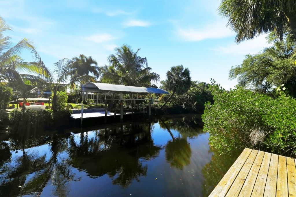 74 Aqua Lane, North Fort Myers, FL 33903 Photo