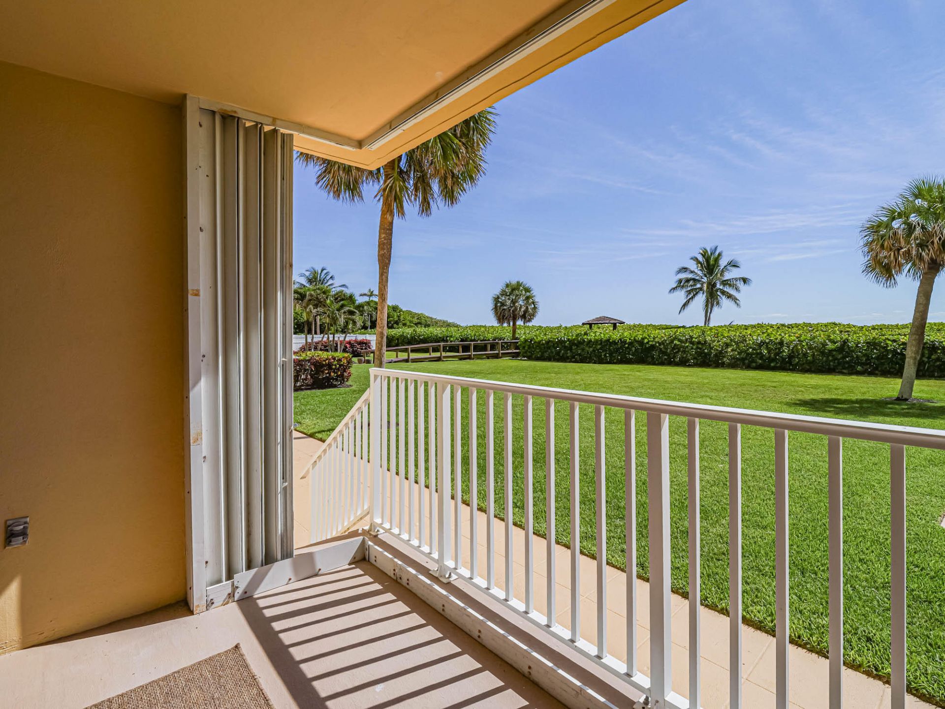 3200 N Highway A1a, Unit 104, Hutchinson Island, FL 34949 Photo