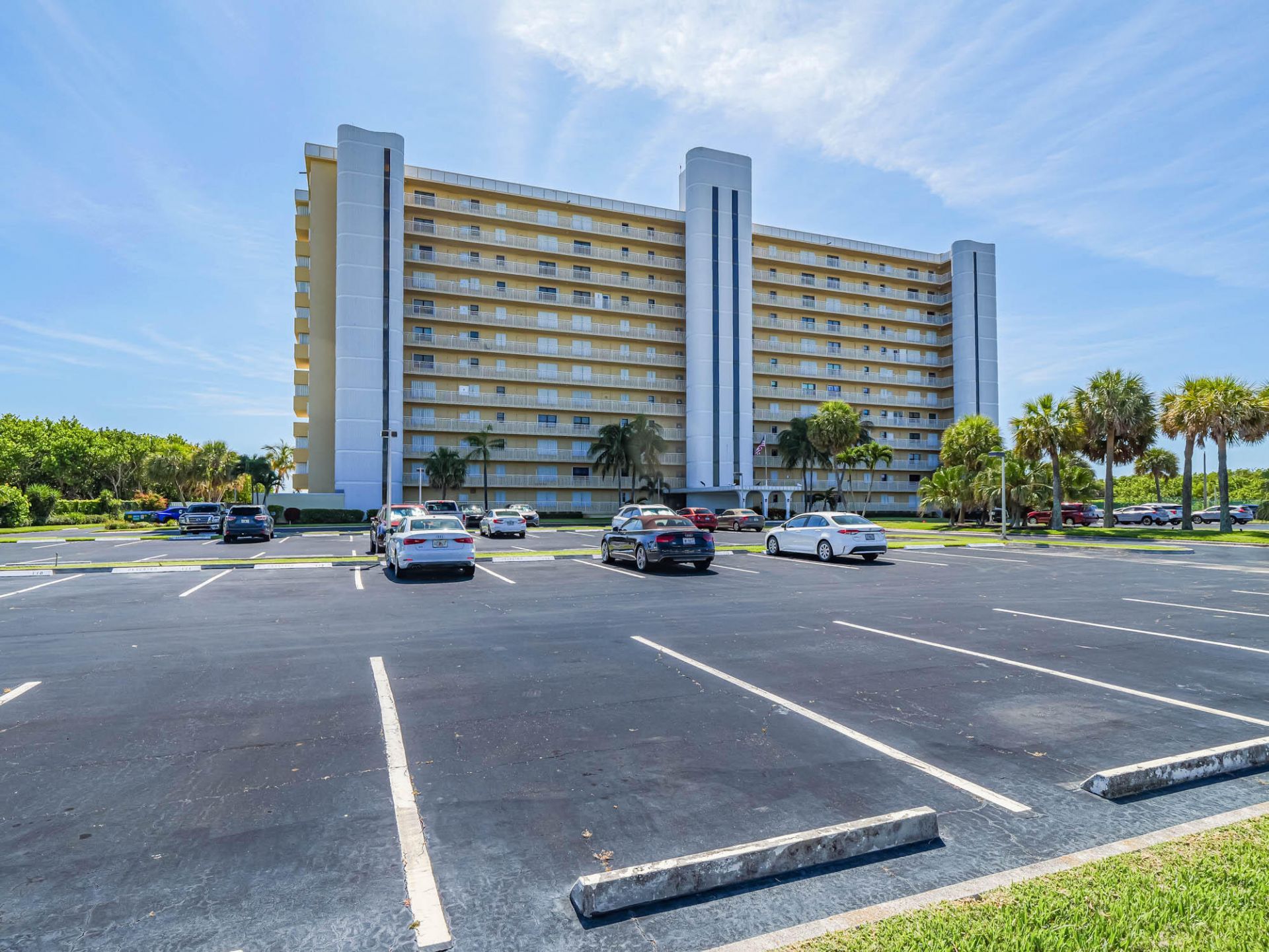 3200 N Highway A1a, Unit 104, Hutchinson Island, FL 34949 Photo