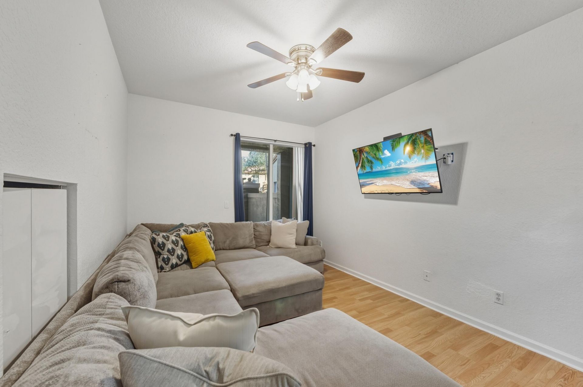 2914 Hope Valley Street, Unit 2102, West Palm Beach, FL 33411 Photo