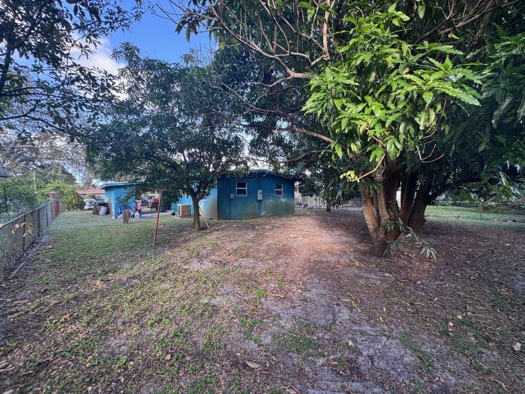 924 NW 14 Court, Fort Lauderdale, FL 33311 Photo