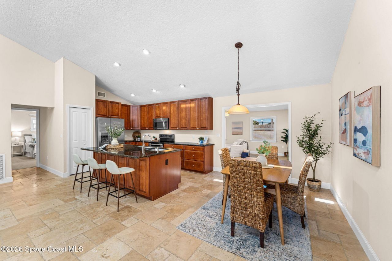 390 Harbor Drive, Cape Canaveral, FL 32920 Photo