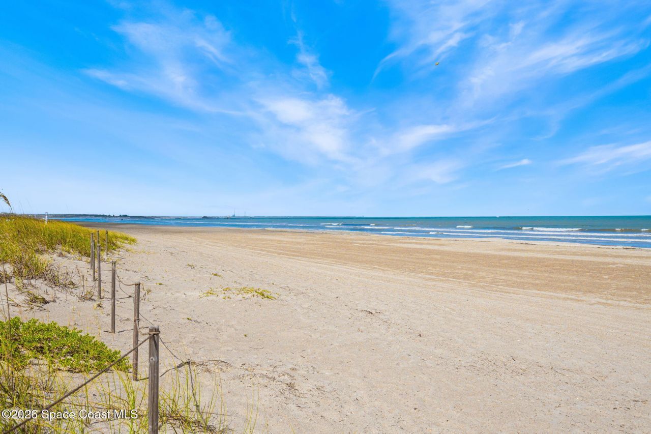 390 Harbor Drive, Cape Canaveral, FL 32920 Photo