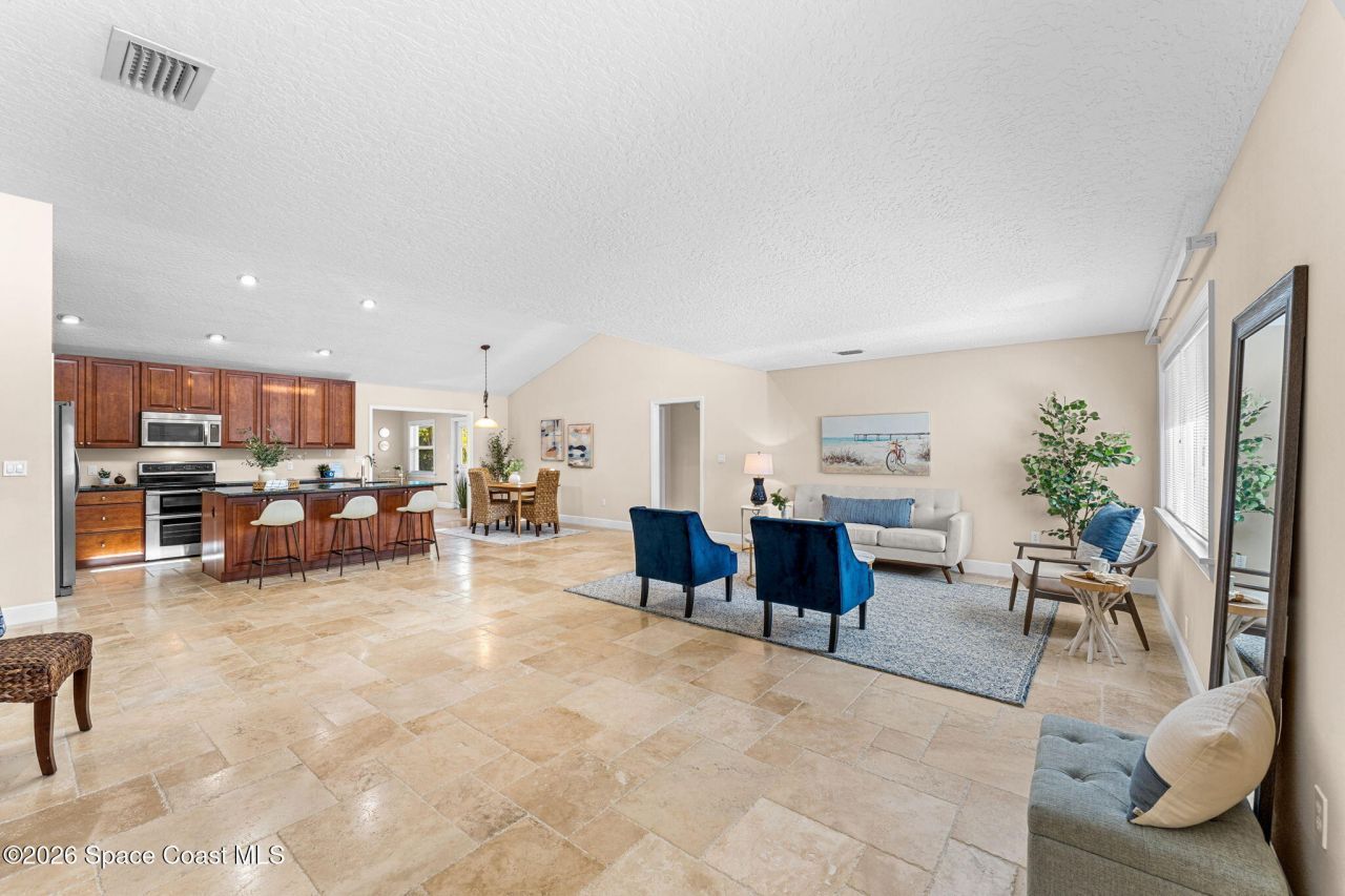 390 Harbor Drive, Cape Canaveral, FL 32920 Photo