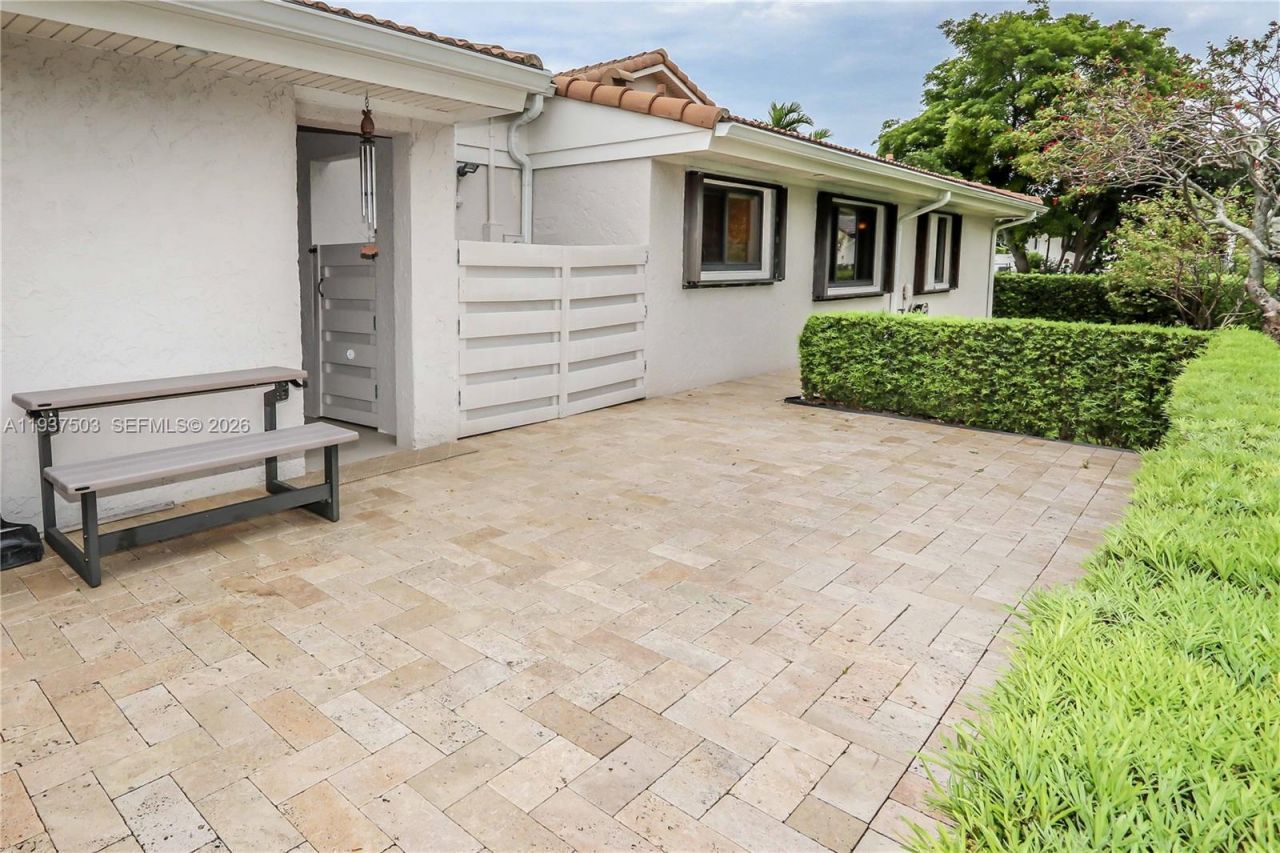 3650 N 36th Ave , Unit 2, Hollywood, FL 33021 Photo