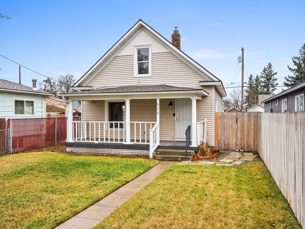 824 E Crown Ave, Spokane, WA 99207