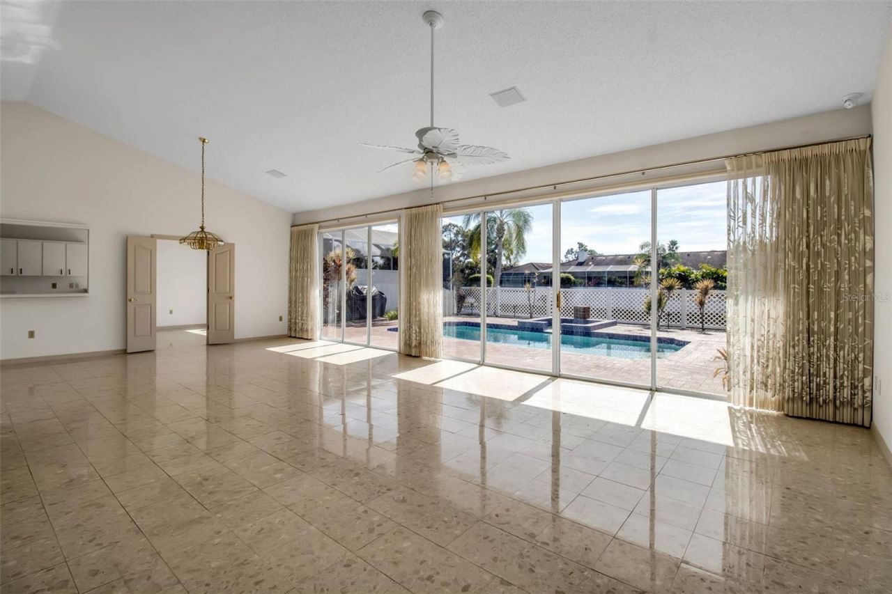 4706 61st Avenue Drive W, Bradenton, FL 34210 Photo