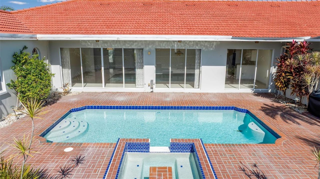 4706 61st Avenue Drive W, Bradenton, FL 34210 Photo