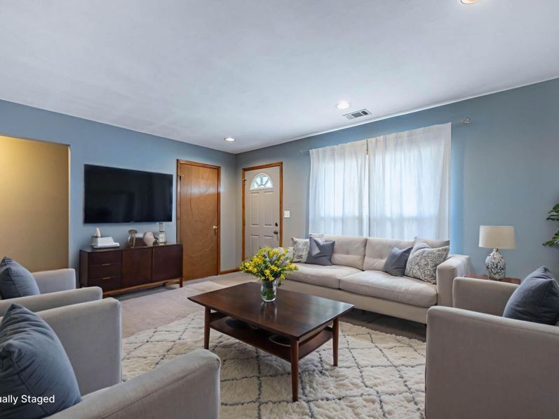 188 Mark Court, Germantown, OH 45327 Photo 4