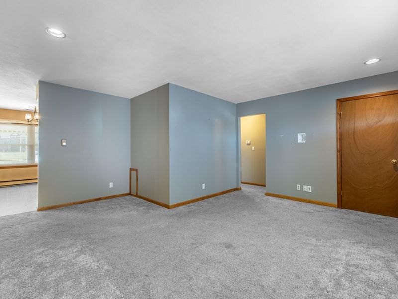 188 Mark Court, Germantown, OH 45327 Photo 6