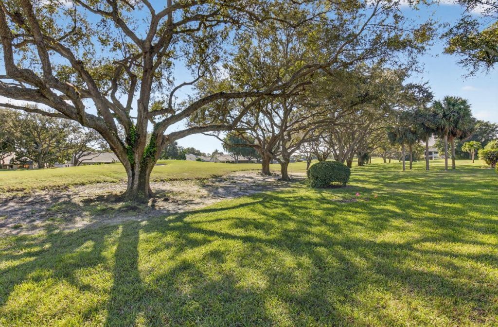 51 Bristol Drive, Boynton Beach, FL 33436 Photo