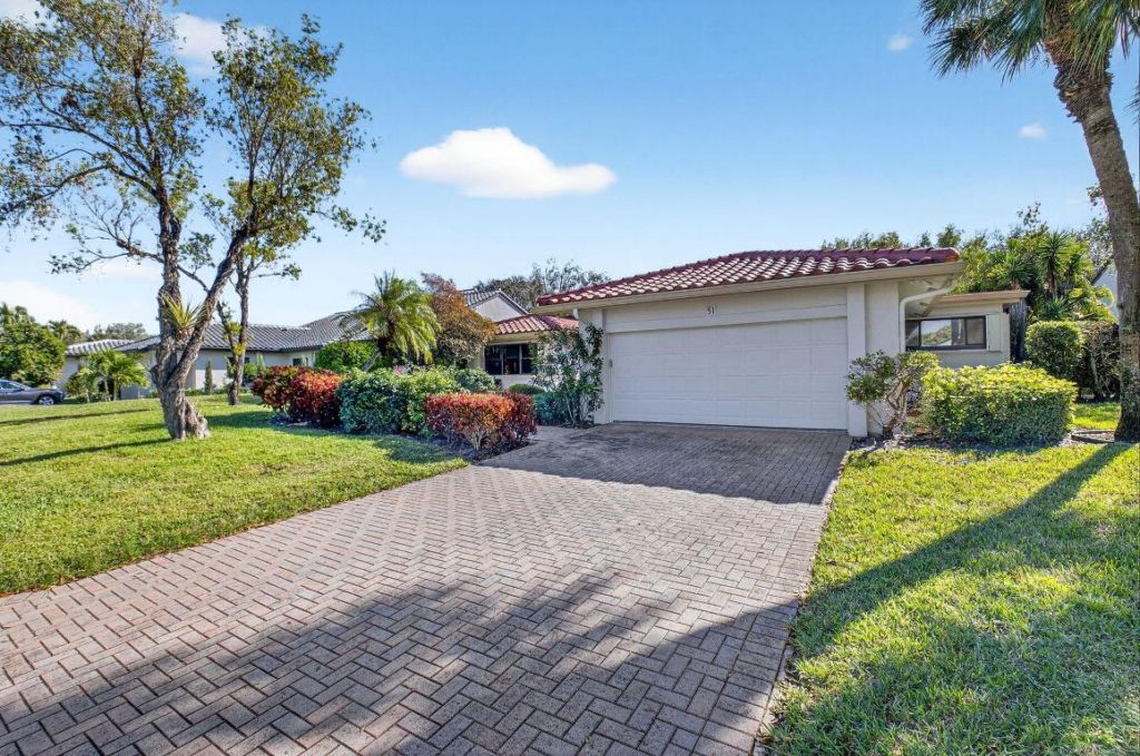 51 Bristol Drive, Boynton Beach, FL 33436 Photo
