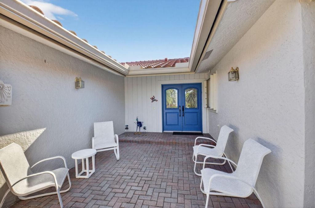 51 Bristol Drive, Boynton Beach, FL 33436 Photo