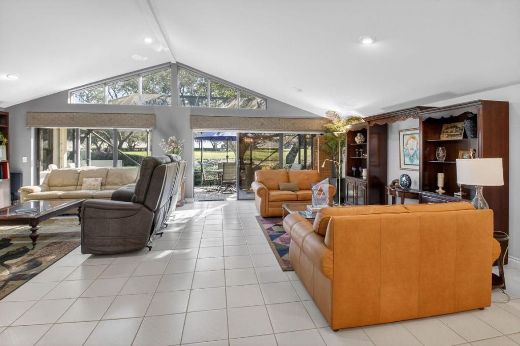 51 Bristol Drive, Boynton Beach, FL 33436 Photo