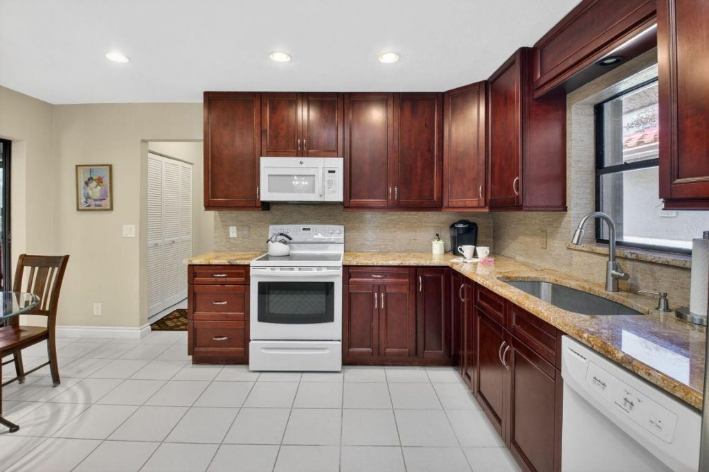 51 Bristol Drive, Boynton Beach, FL 33436 Photo