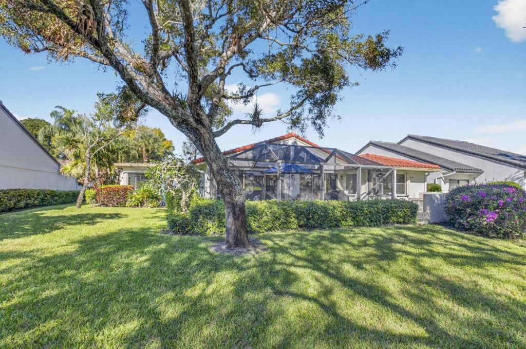 51 Bristol Drive, Boynton Beach, FL 33436 Photo