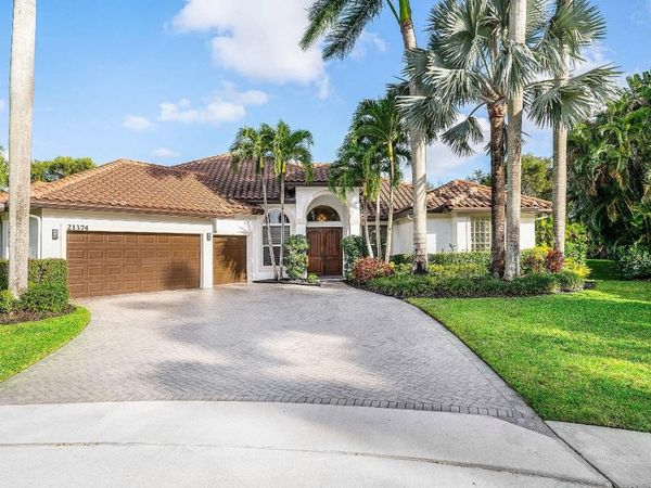 21374 Falls Ridge Way, Boca Raton, FL 33428