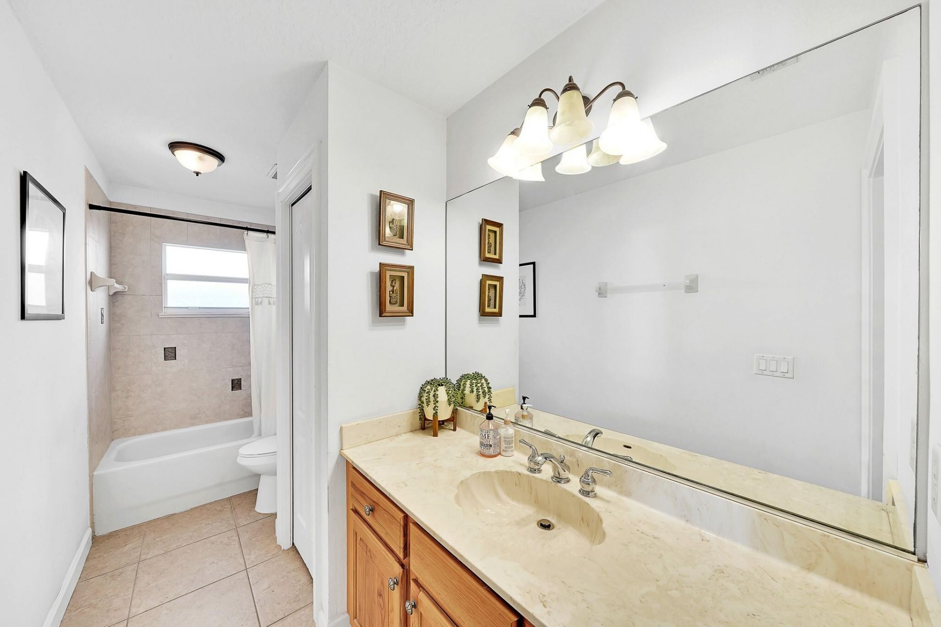 6944 NW Daffodil Lane, Port Saint Lucie, FL 34983 Photo