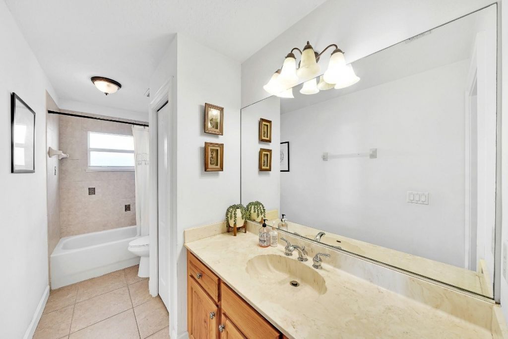 6944 NW Daffodil Ln, Port Saint Lucie, FL 34983 Photo