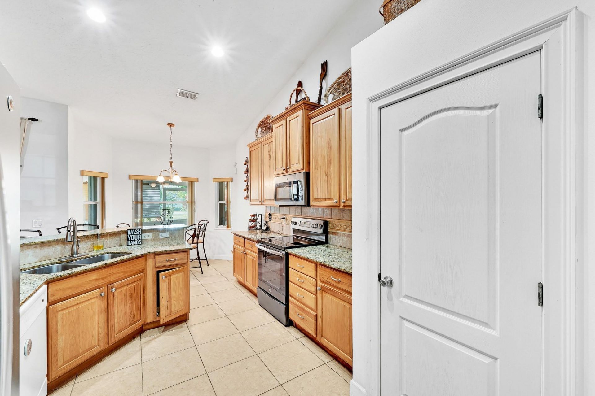 6944 NW Daffodil Lane, Port Saint Lucie, FL 34983 Photo